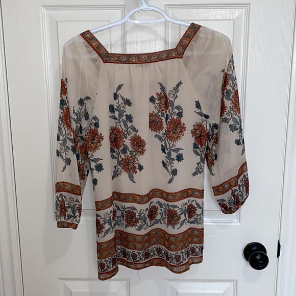 Ricki’s | Woman’s 3/4 Sleeve Flower Print Blouse - Size XS - Picture 2 of 6